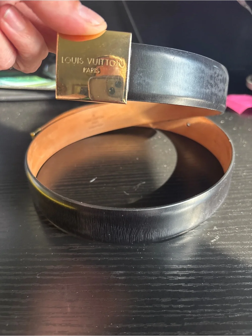 Louis Vuitton vintage Black Leather Belt with Gold Logo Buckle - Picture 3 of 16